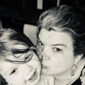 Meet your Posher, Julie